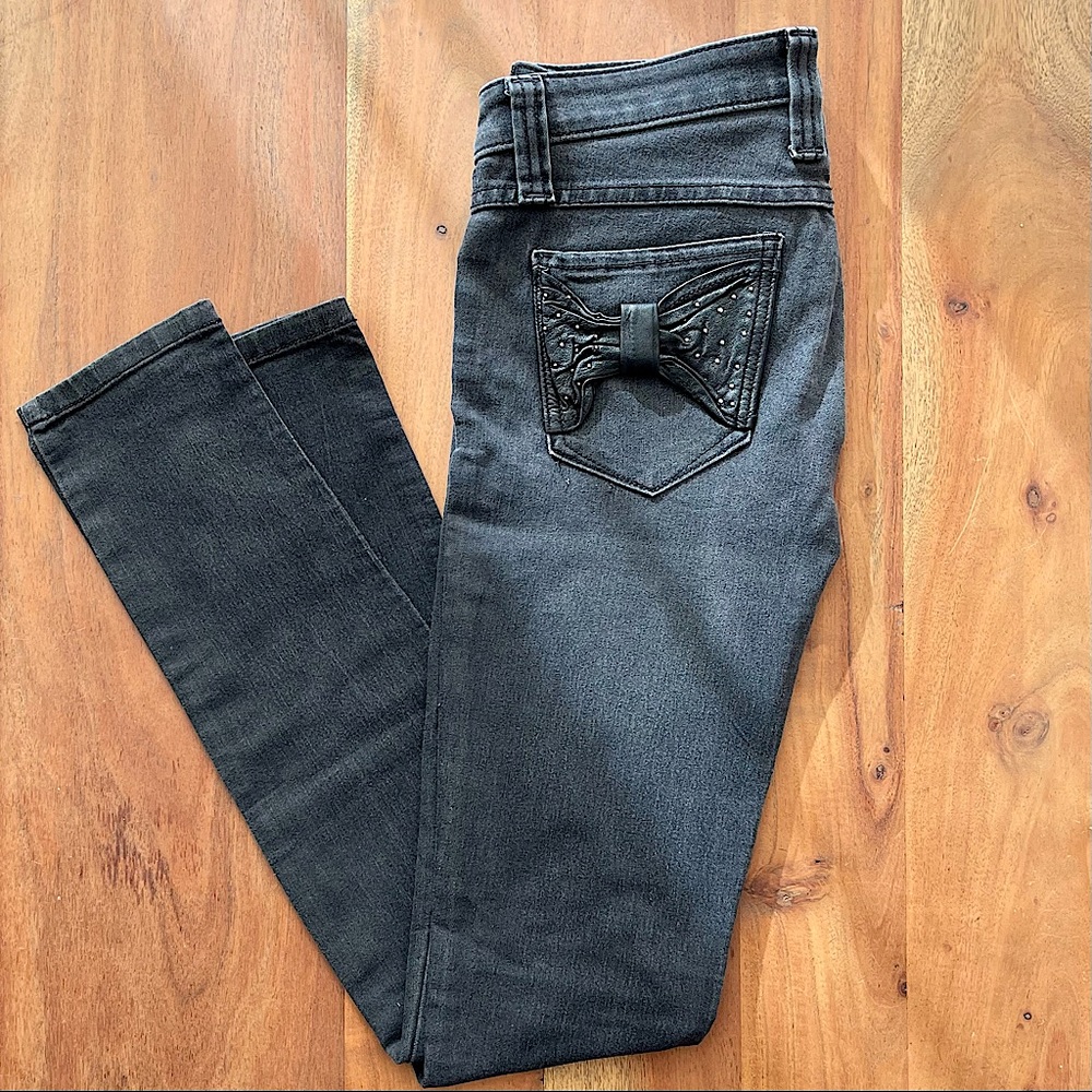 Frankie B Low Rise Jeans Leather Bow Detail on Back Pockets 25